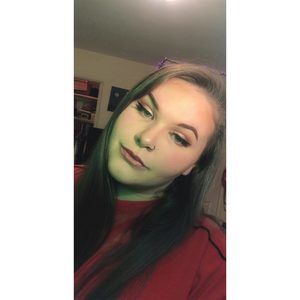 Meet your Posher, Cady